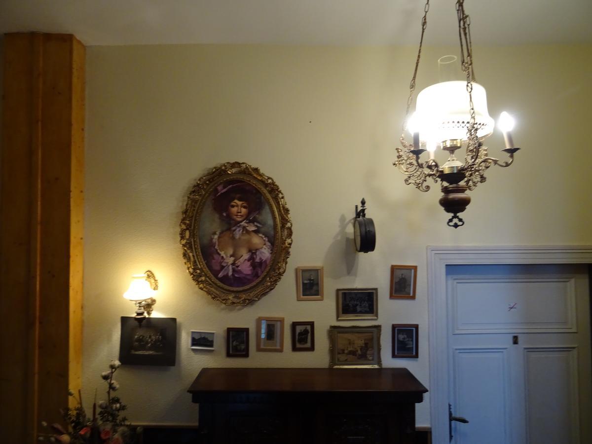 Gasthuis Imperia, Museums-hotel, Treppensteigen