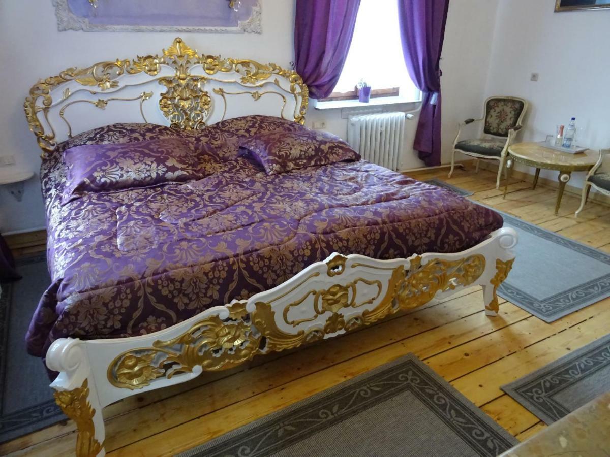 Imperia, Museums-hotel, Treppensteigen Gasthuis